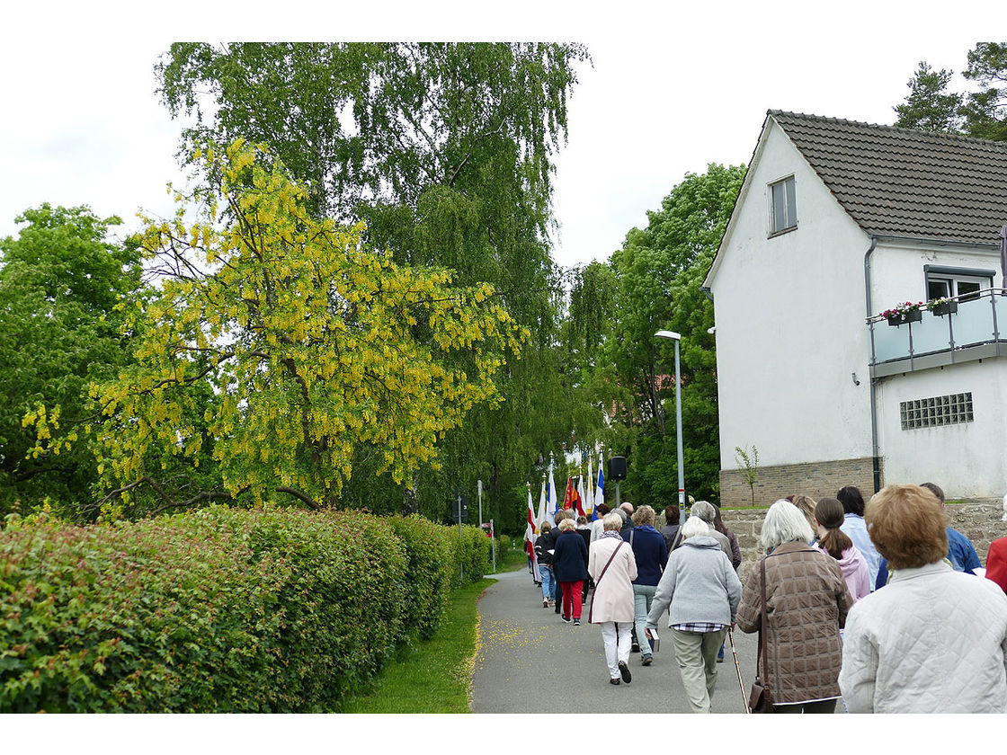 Bittprozession an Christi Himmelfahrt (Foto: Karl-Franz Thiede)